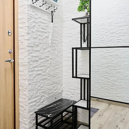 Zeus Boutique Studios, Mazvydo Aleja, Klaipedos Centras Κλαϊπέντα